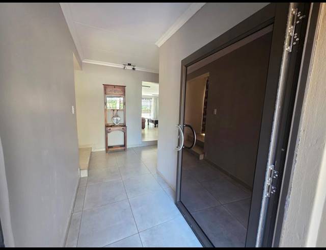 4 BEDROOM HOUSE FOR SALE IN MEYERTON EXT 6